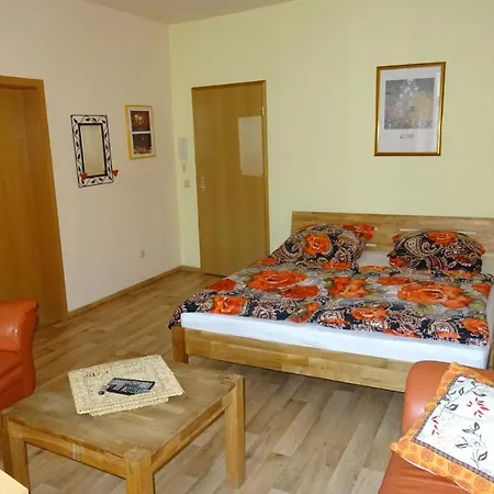 Muellers Erste Ferienwohnung In Der Altstadt Von Goerlitz Extérieur photo